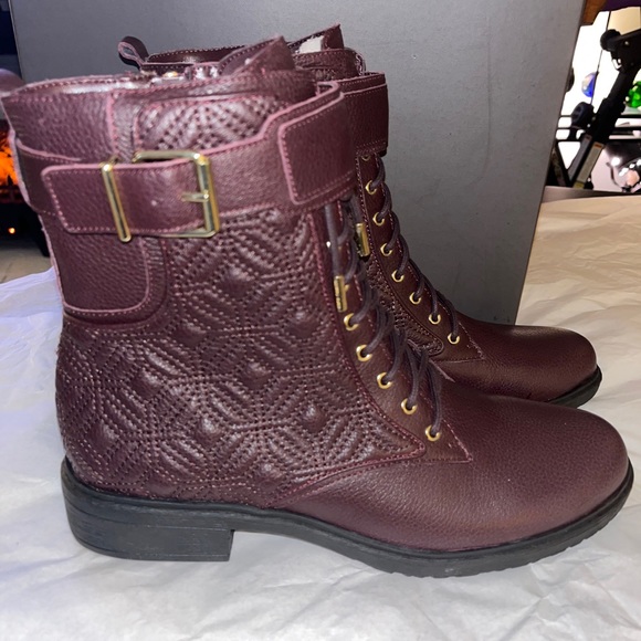 Vince Camuto Toralina Leather Lace-Up Ankle Combat Boots Shoe - Picture 6 of 10